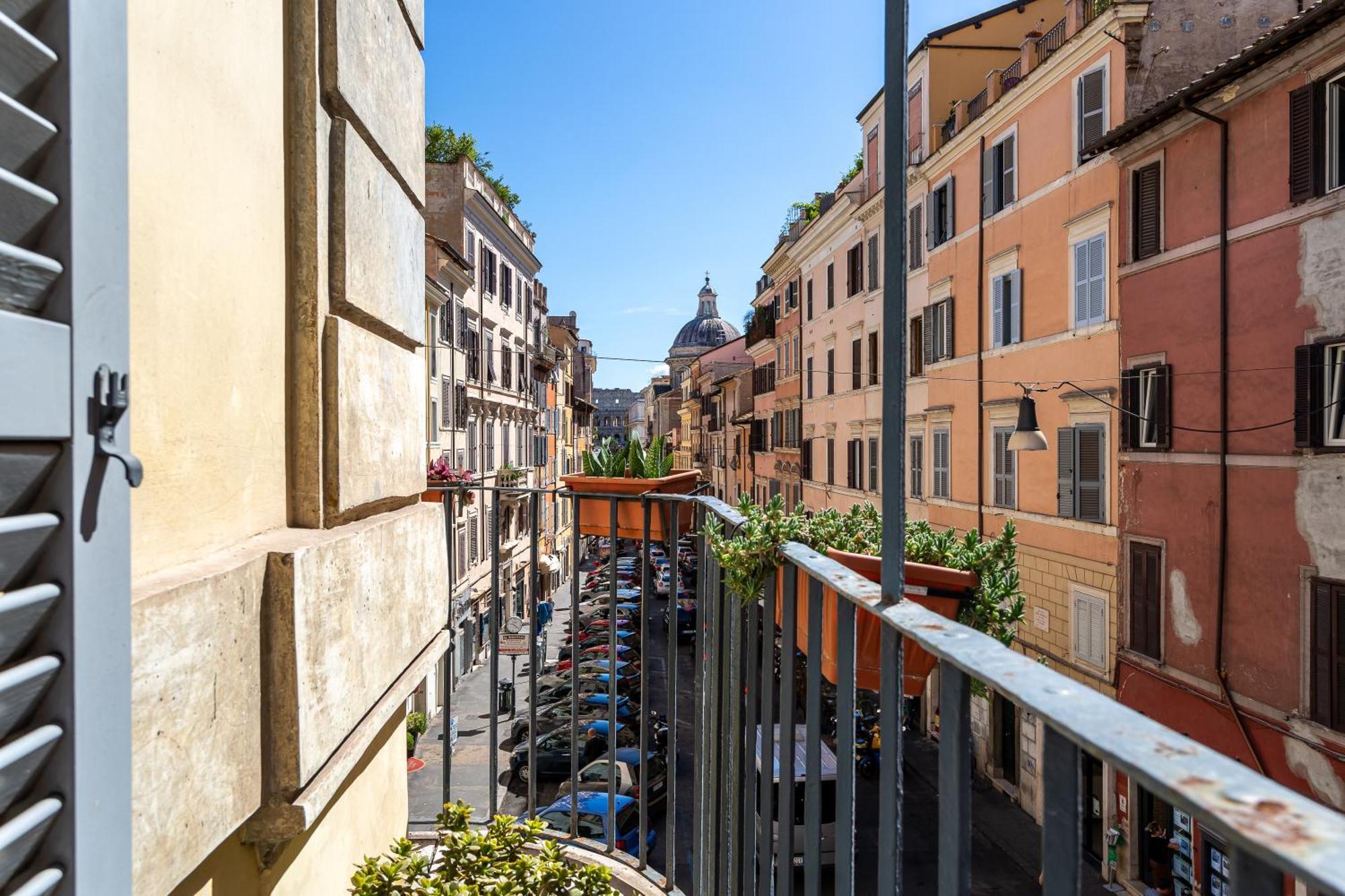 Iflat Space And Comfort In The Heart Of Monti Appartamento *
