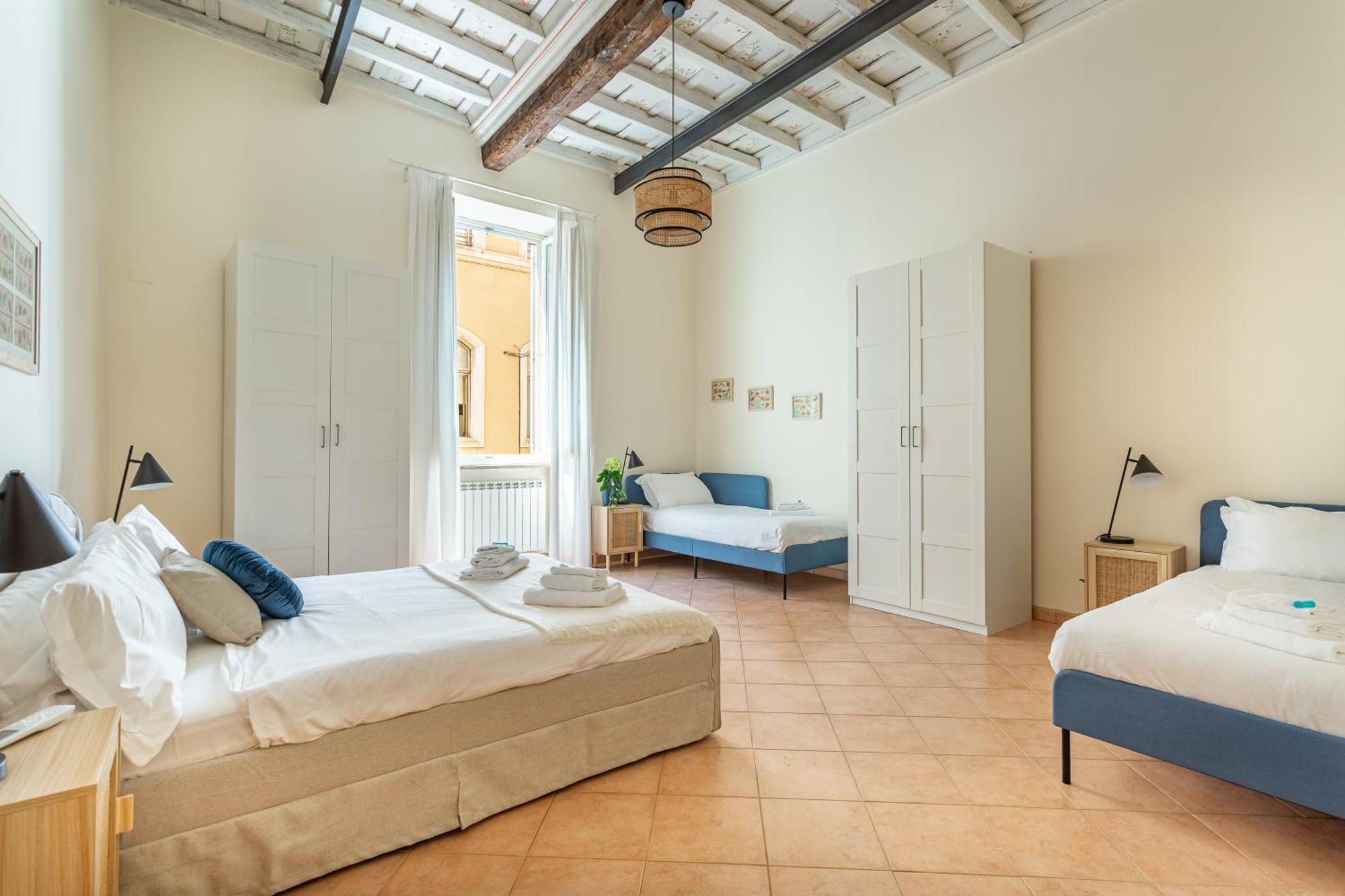 Iflat Space And Comfort In The Heart Of Monti Appartamento