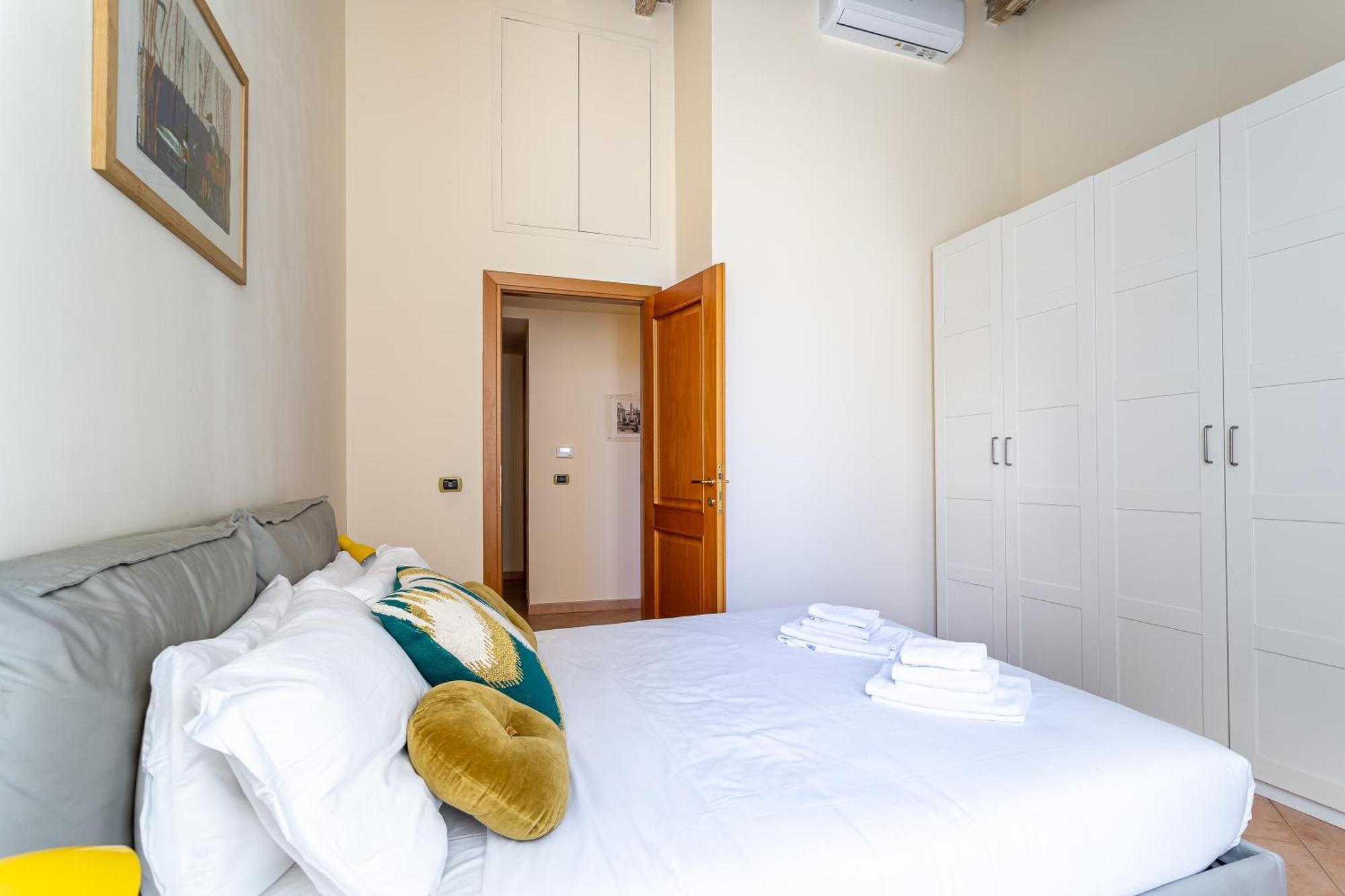 Iflat Space And Comfort In The Heart Of Monti Appartamento *